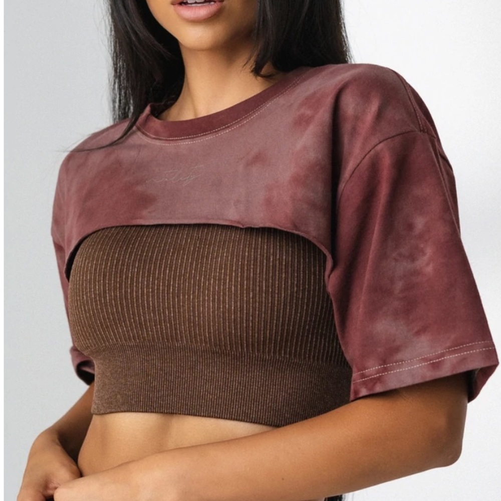 Stella Tee